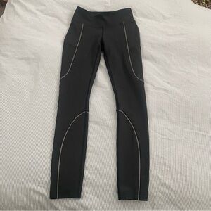Outdoor voice’s athletic leggings